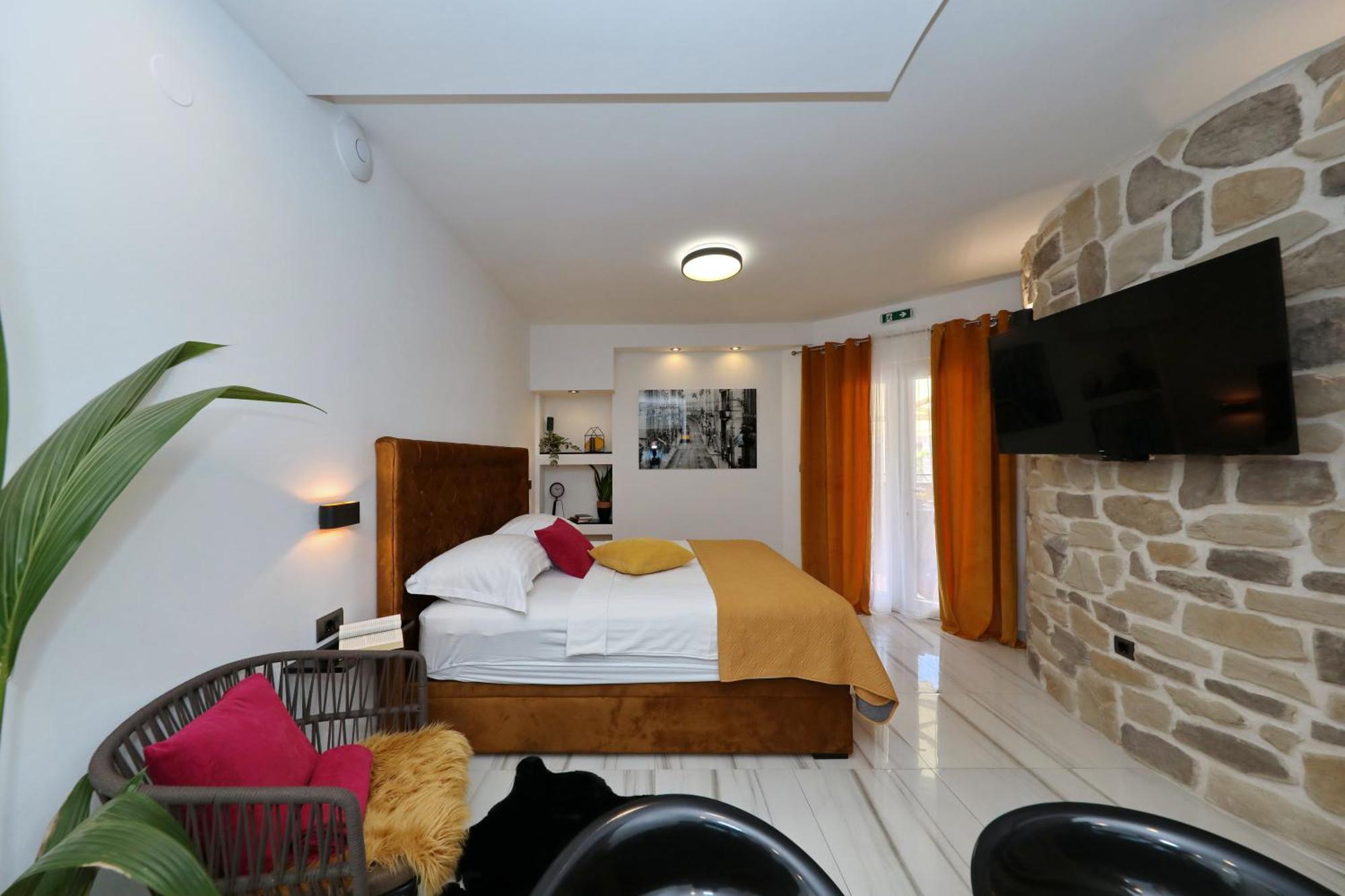 Villa Dalmatino ปาโกชตาเน ภายนอก รูปภาพ
