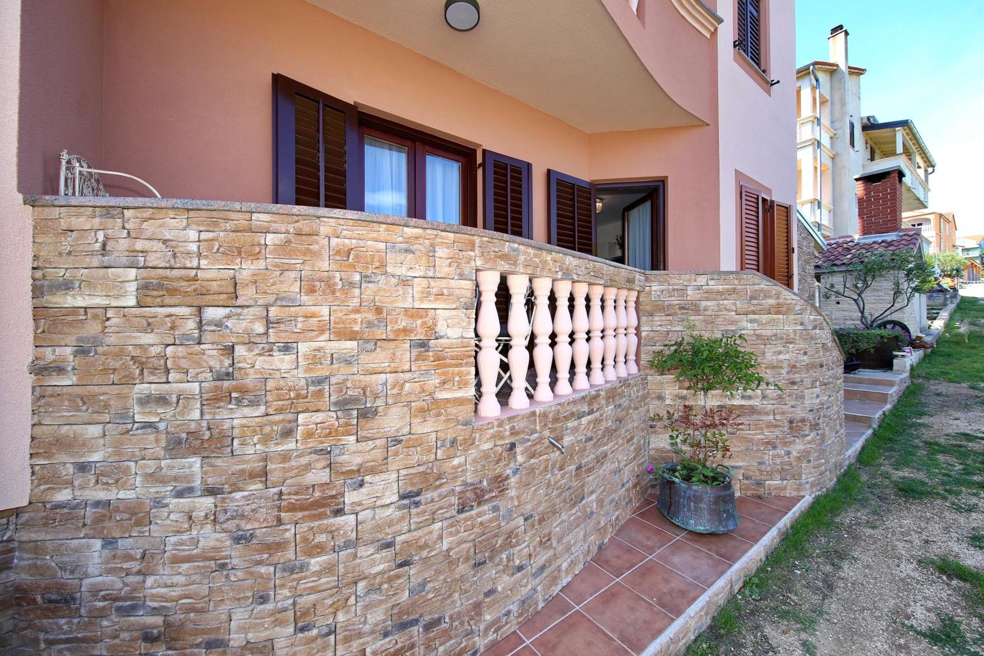 Villa Dalmatino ปาโกชตาเน ภายนอก รูปภาพ